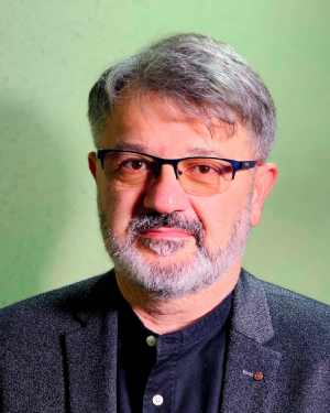 Dr Nenad Kozomora