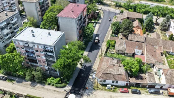 Befejeződtek a Körös utca egy részének aszfaltozási munkálatai